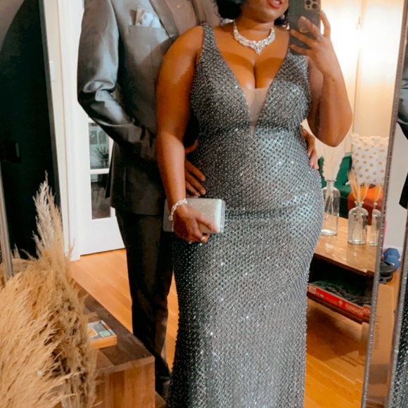 Ellie Wilde Long Silver Beaded Gown (Style: EW 1260006) - Picture 4 of 5